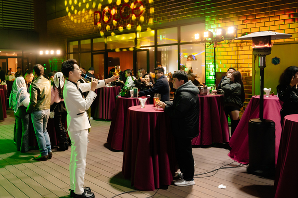 Midnight Glow – Countdown Party rực rỡ đêm giao thừa